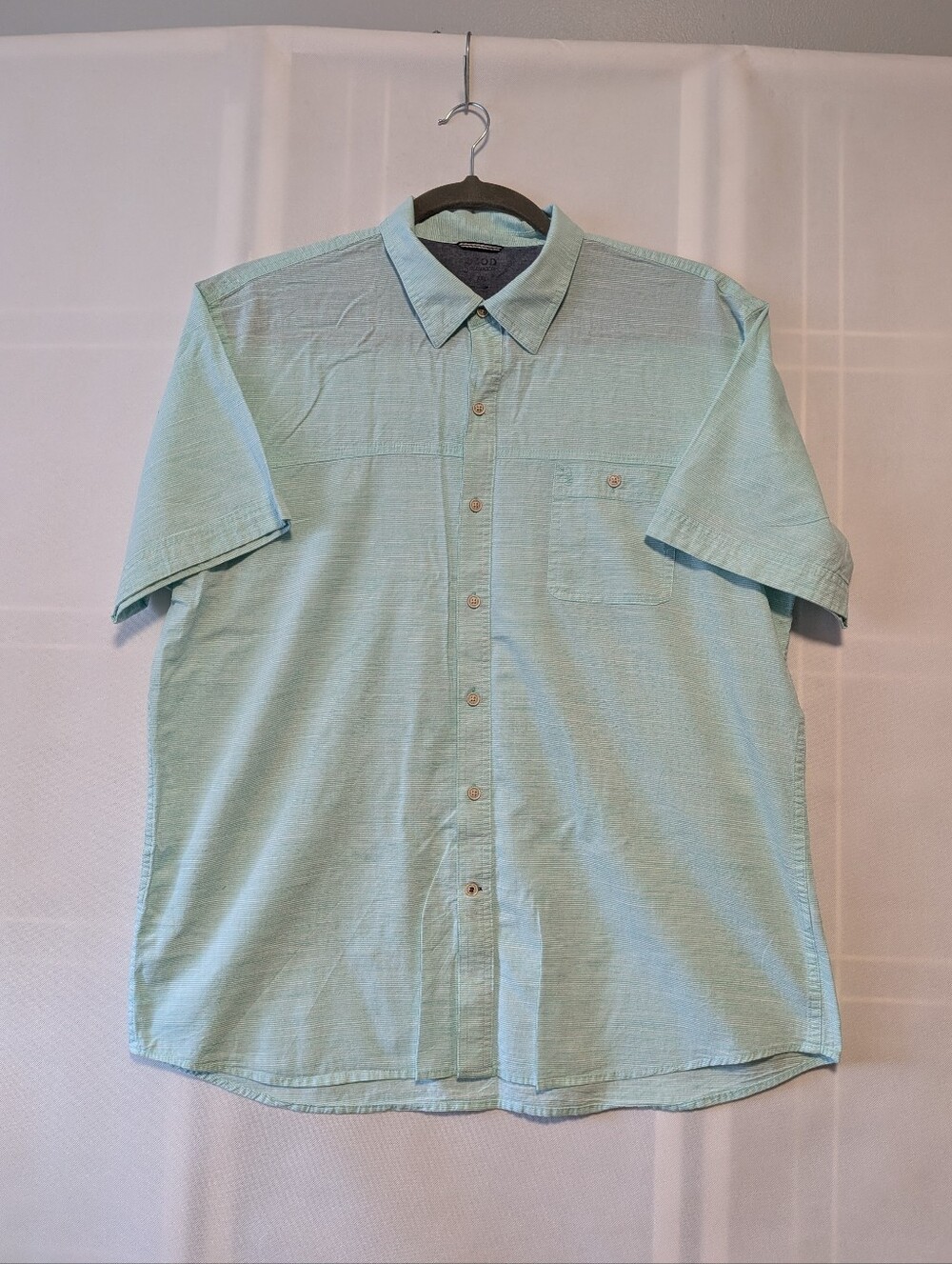 IZOD Saltwater Men's short-sleeve button-down shirt Lightweight in a size XXL